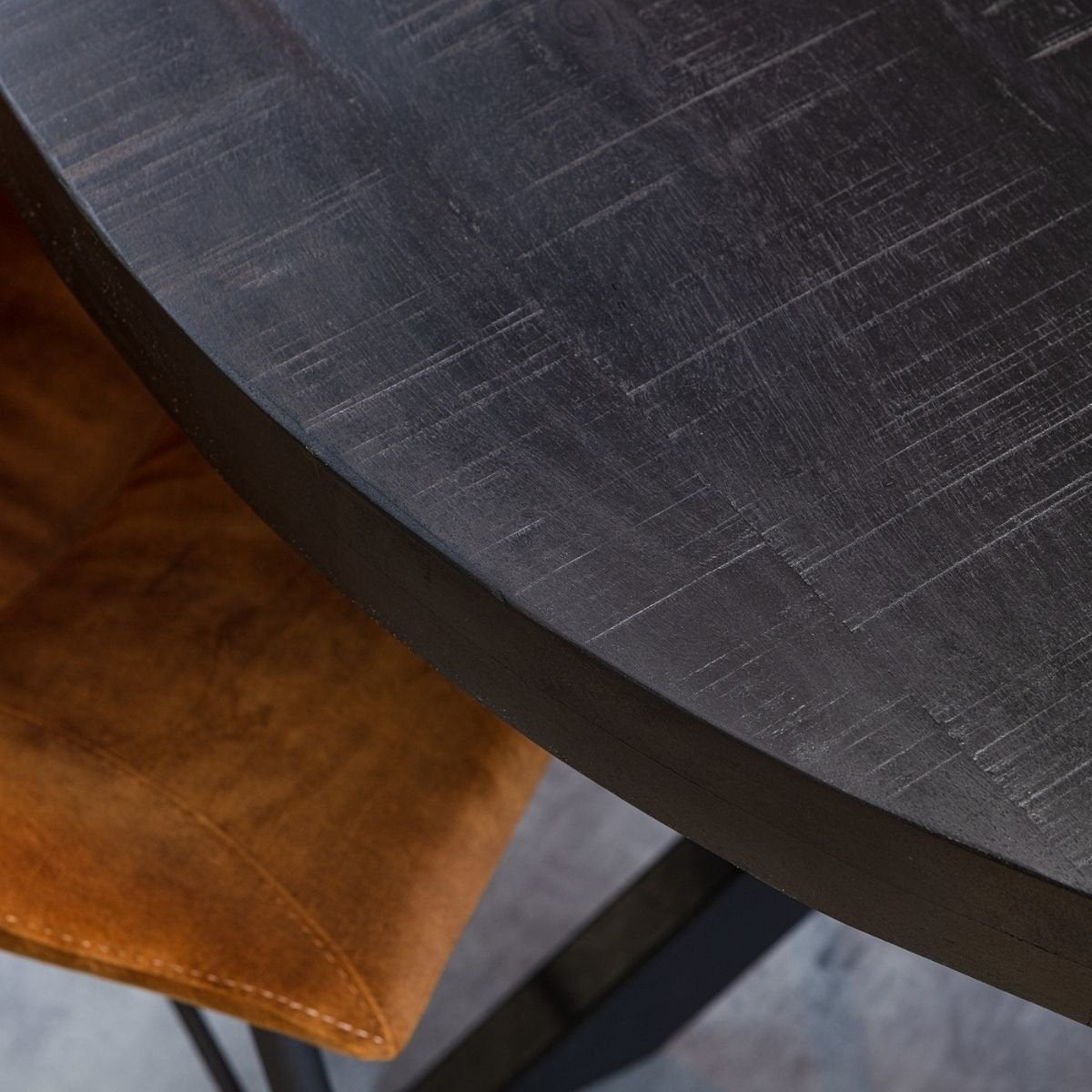 Dining table Milan - Round dining table - Black dining table 150 cm