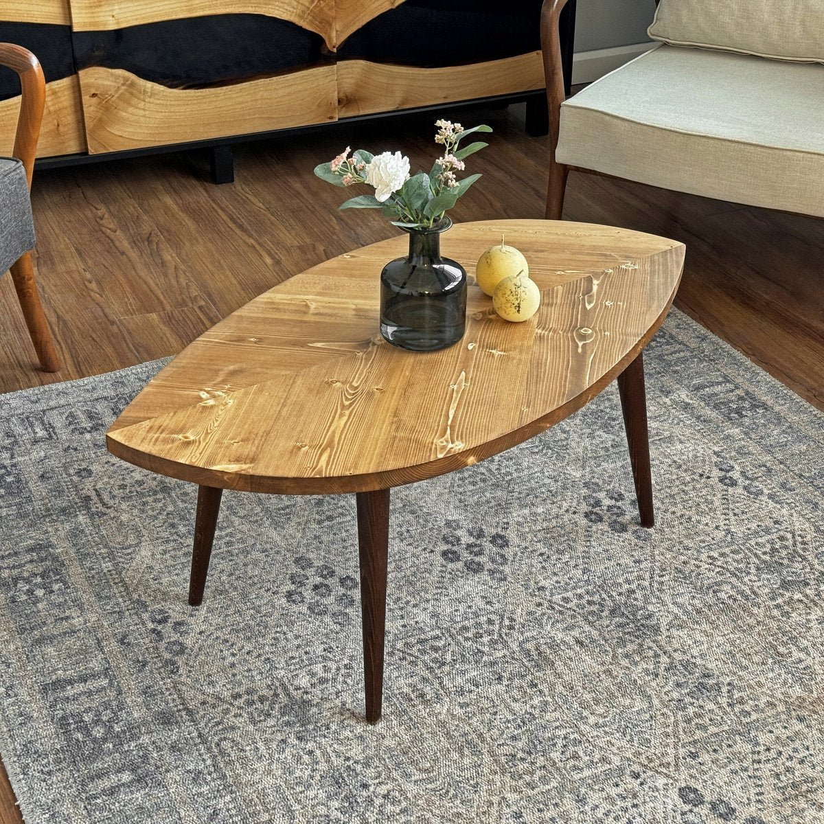 Salontafel - Vurenhouten salontafel - Salontafel van echt hout - Salontafel met massief bladmotief - Bijzettafel - Industriële salontafel - Moderne salontafel - 98x53 cm