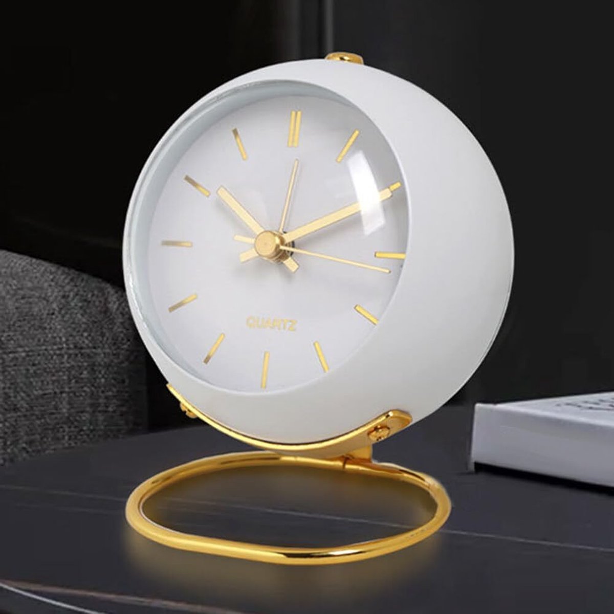 Table alarm clock, analog, 11.5 cm, small desk clock with night light, alarm clock, retro table clock, loud alarm clock, table clock, standing clock, small, modern, silent, wall clocks, table clock for bedroom