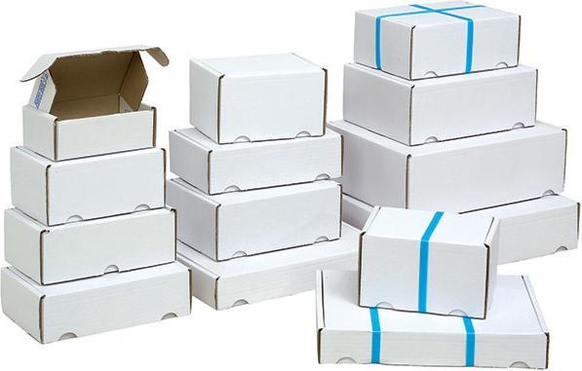 25 ecologische witte postdozen / verzenddozen 26x19x10cm