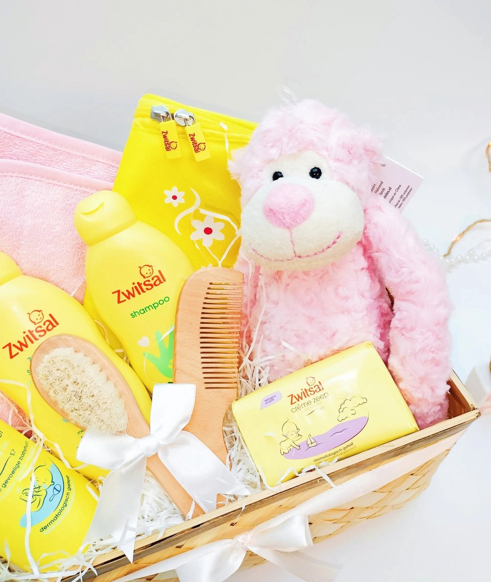 Kraamcadeau Meisje 10 stuks - Newborn - Hawsaz.nl Cadeau - Genderneutraal kraamcadeau - Geschenkset unisex - Babygeschenkset - Babyshower - Knuffel - Gepersonaliseerde cadeaus - Geurkaars - Geurstokjes - Zwitsal Babyverzorging