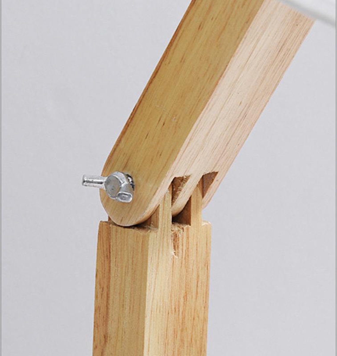 TDR - LED-bureaulamp met boekenhouder - Scandinavisch design - Witte stoffen kap - Houten mannetje met verstelbare gewrichten - Exclusief lichtbron