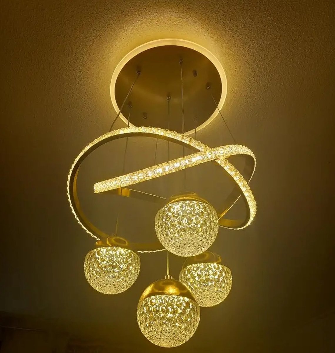 LuxiLamps - 4 Bollen Hanglamp - Kroonluchter Woonkamer - Goud - Moderne lamp - 40 cm - Hanglamp