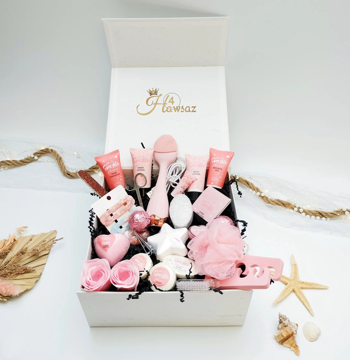 Bad- en bodycadeau 29 stuks - Bodylotion - Luxe Cadeau - Hawsaz.nl kado - Giftsbox - Gezichtsverzorging - Nagelverzorging - Cadeauset - Dames cadeau - Relax Cadeau - Verwenpakket - Valentijnscadeau - Luxe geschenkdoos - Geschenkset