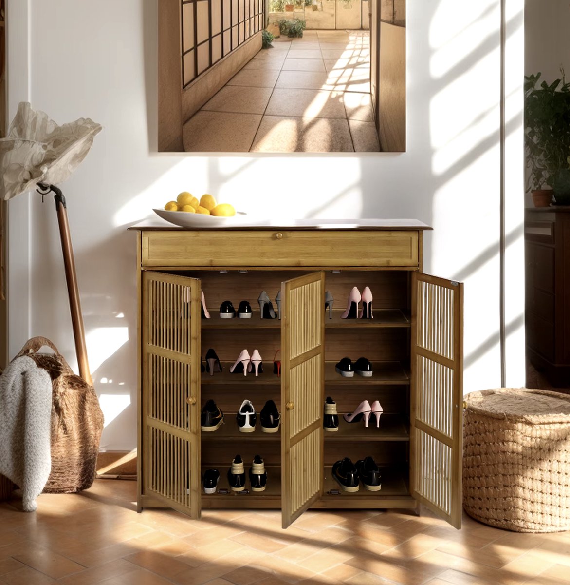 J&R Schoenenkast - Houten kast - 3 deuren - 4 planken - Opbergvak - Keukenkast - Gangkast - Eetkamerkast - Bamboe - Dressoir - Lichtbruin