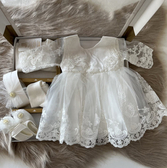 luxury party dress-wedding dress-Baby dress-christening dress-christening suit-ivory long-sleeved dress-undershirt-headband-shoes-tights-embroidery-newborn-gift box-maternity gift-newborn photoshoot-5-piece set-floral design-size 56/62 (2 to 6 months)