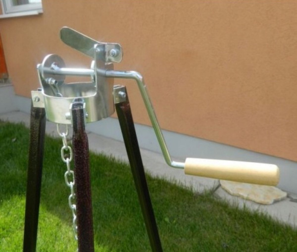 DRIEPOOT SET STANDAARD met pan en deksel! Hongaarse ketel. Gemaakt in Hongarije. Heksenketel