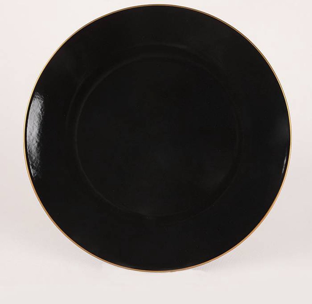 Asir Serviesset - Dinerset (24 Stuks). Zwart/Goud - Serveerbord: 26 cm (6 stuks) Bord: 18 cm (6 stuks) Neemt geen water op Antibacterieel Eenvoudig te reinigen Materiaal Bestand tegen thermische schokken Oppervlaktehardheid 100% KERAMISCH AARDEWERK
