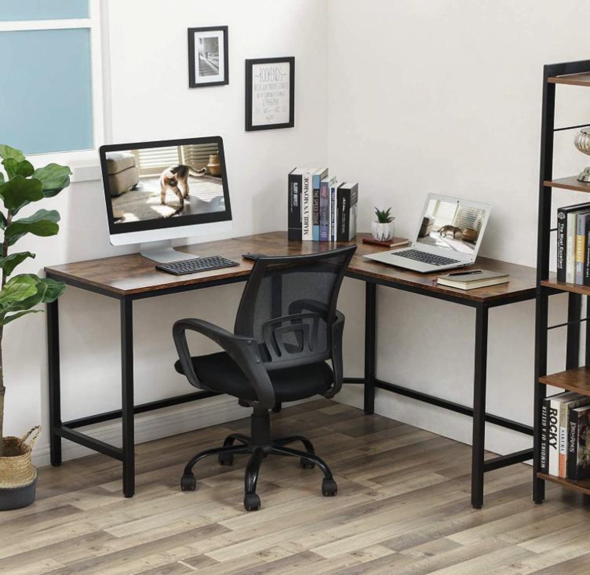 Mazazu Computerbureau - Bureau - Hoekbureau - Laptoptafel - Vintage - Hout/Metaal - Bruin/zwart - 149x50x75