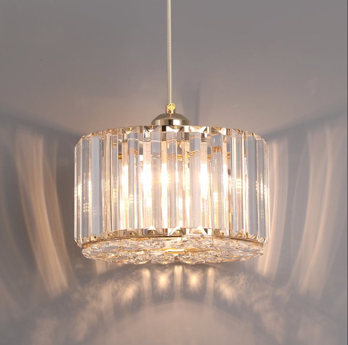 Modern Crystal Pendant Light - LED Crystal - Chandelier - Gold - 20 cm - Aisle or Hallway Lamp - Crystal LED Lamp - Ceiling Light