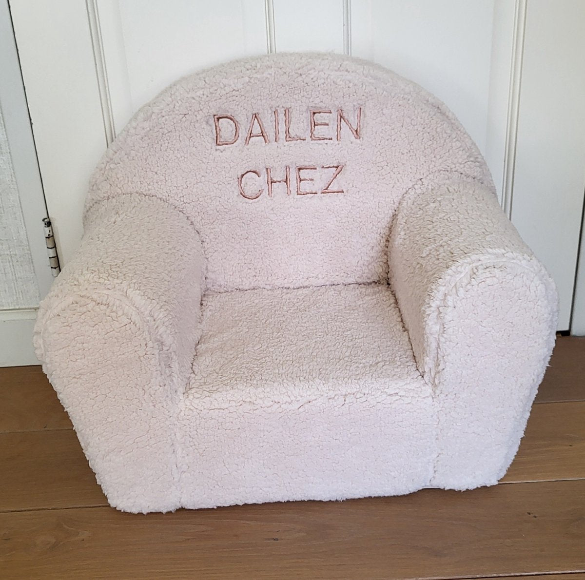 ecru teddy kinderstoel met geborduurde naam/teddy kinderfauteuil/teddy stoel met naam