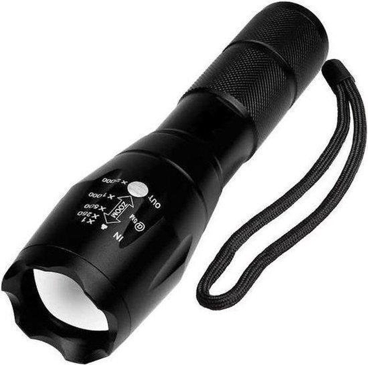 Military flashlight - LED flashlight - 3800 Lumen - IP55 Waterproof - Zoomable - 1 piece - rechargeable - USB