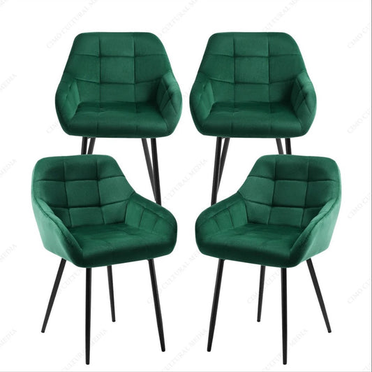 ByLoesje® Set van 4 Eetkamerstoelen Groen - Armleuningen - Fluweel - Gestoffeerd - Designstoel - Modern - Poten Zwart