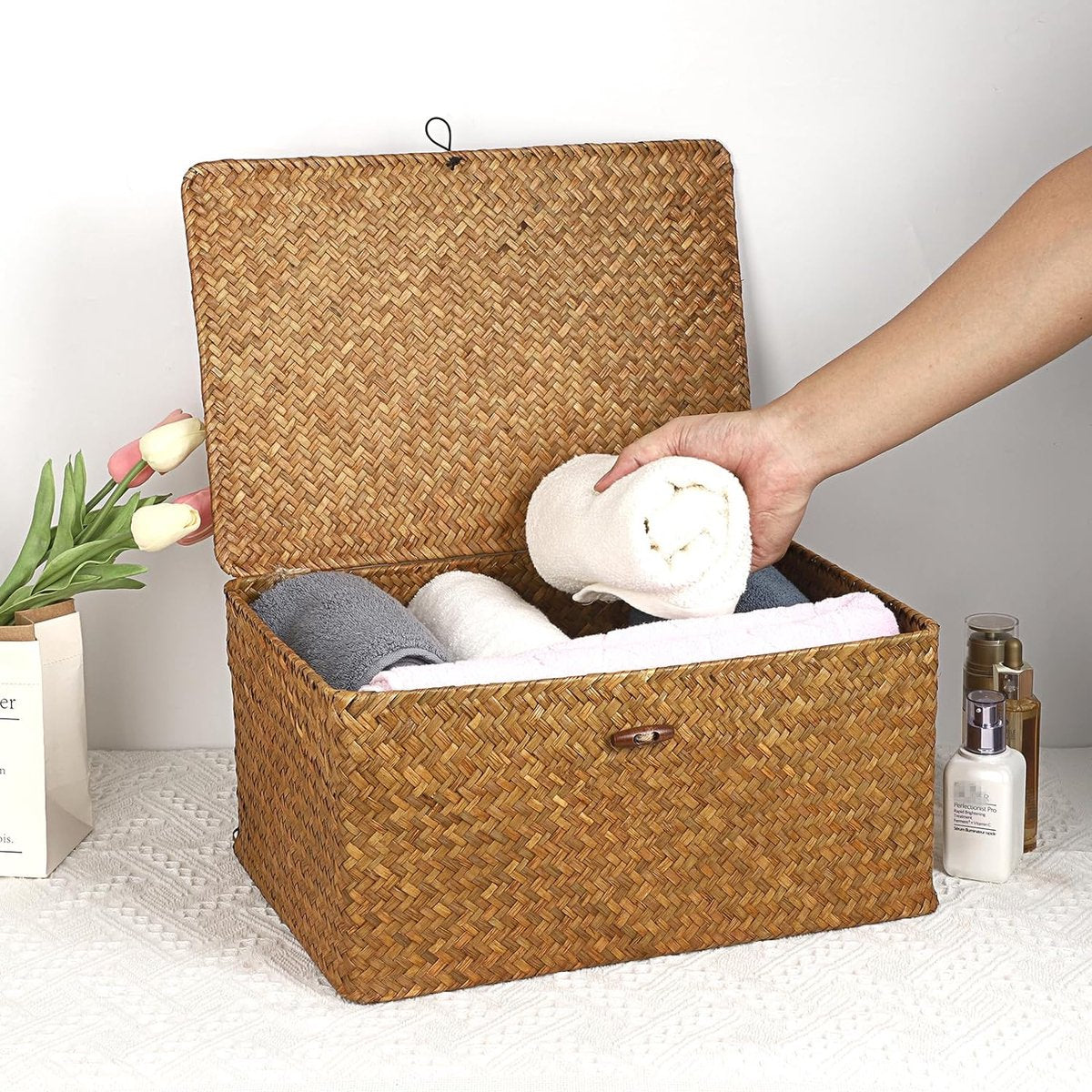 Seagrass Storage Basket with Lid Woven Wicker Basket Desk Basket Rectangular Bathroom Storage Box, Living Room Decorative Under Shelf Basket Multifunctional Storage Basket (XL,