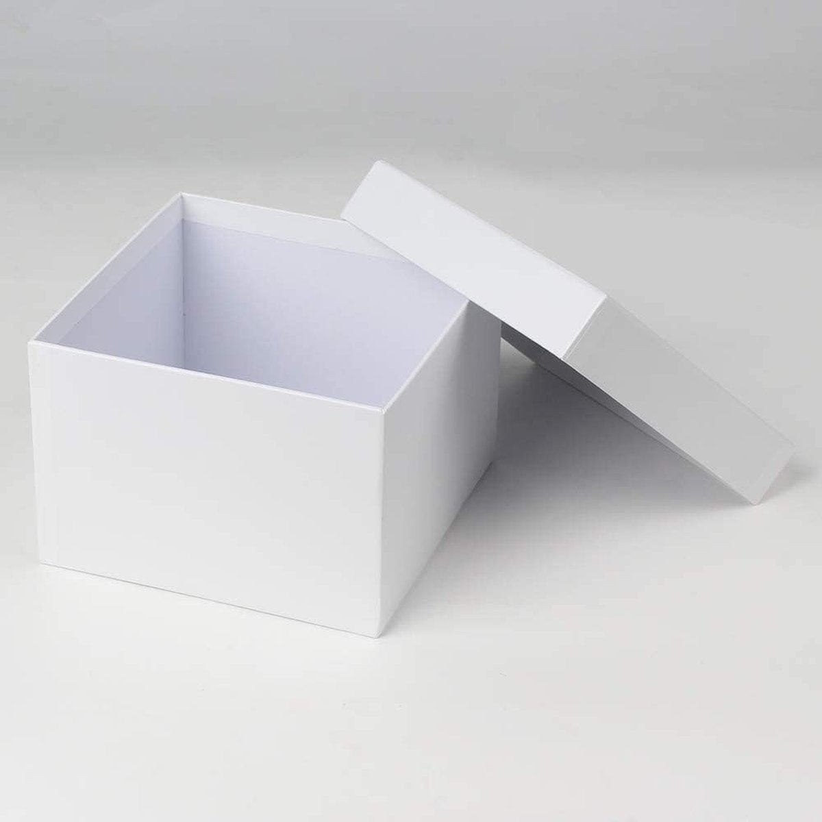 Rectangular storage box with lid, gift box, cardboard boxes, storage boxes, gift box for presents, chocolate, crafts, toys, gift wrapping, 4-piece set