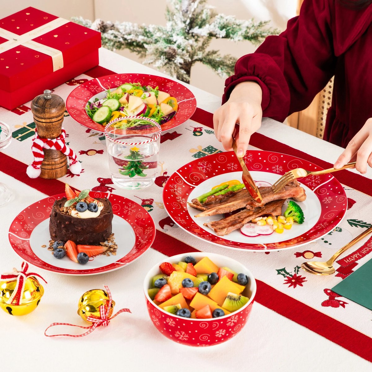 Serviesset - Serviesset 6 personen - Serviessets - Vrolijk kerstfeest - Porselein - 18-Delig Servies - Dinerbord - Dessertbord - Kom