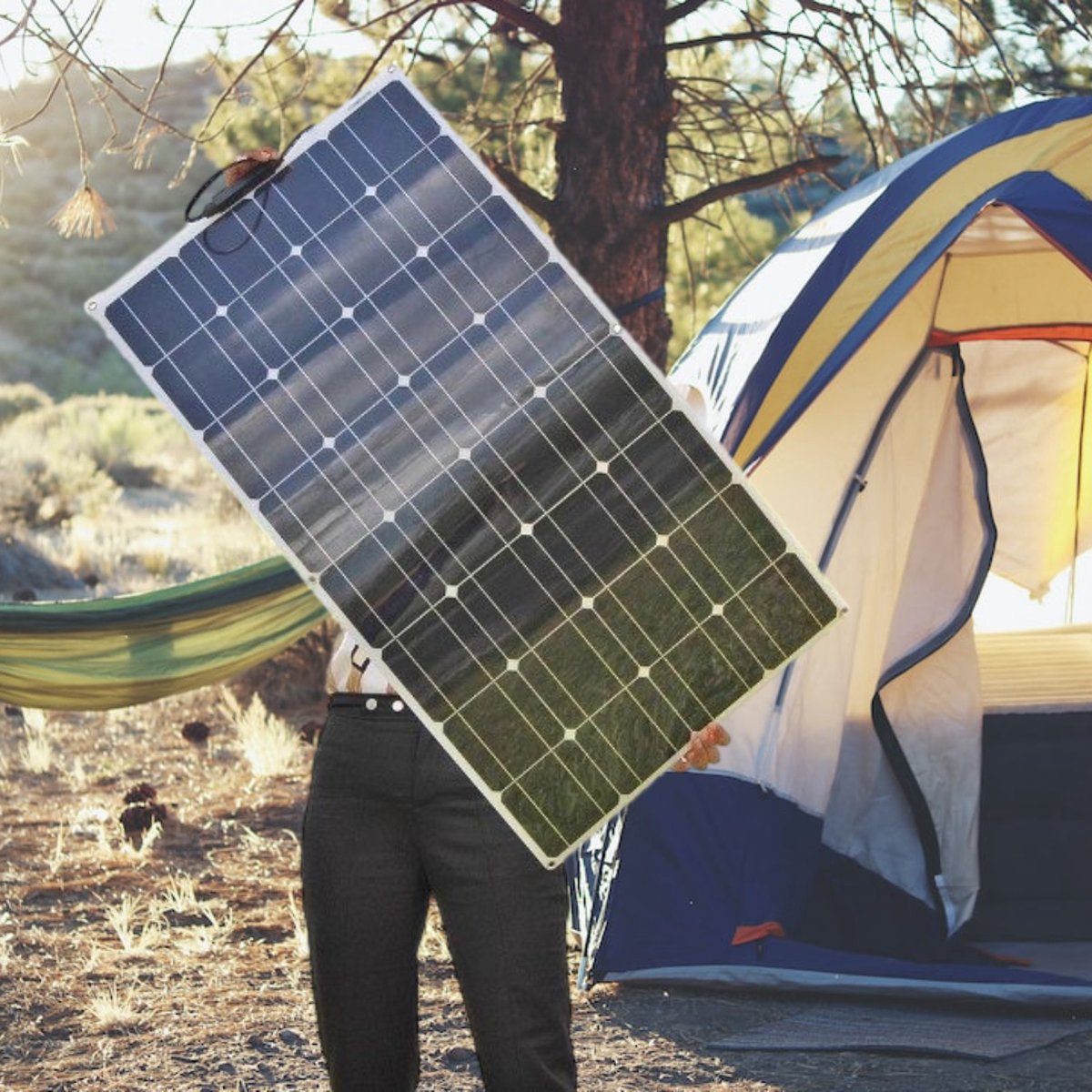 Complete 100W zonnepaneelset - Plug and Play voor camper - boot - caravan - schuur - aan te sluiten op accu
