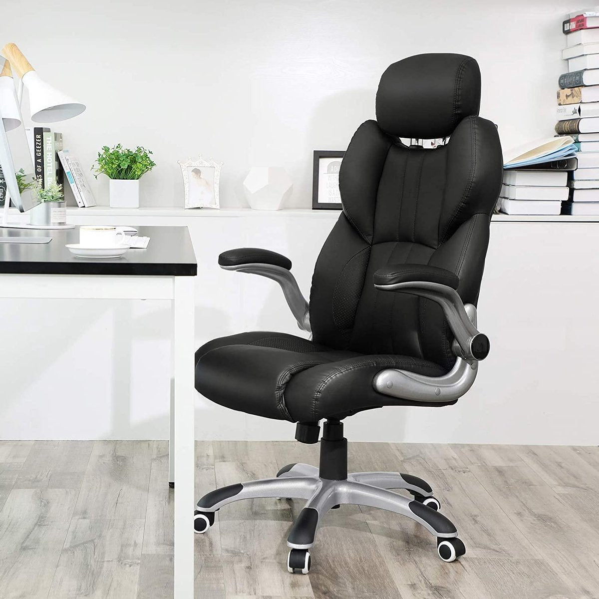 Luxury Ergonomic Office Chair with Tilt Mechanism - Executive Manager's Chair Ergonomic - Office Chair with Height-Adjustable Headrest & Foldable Armrests - Faux Leather - Heavy Duty