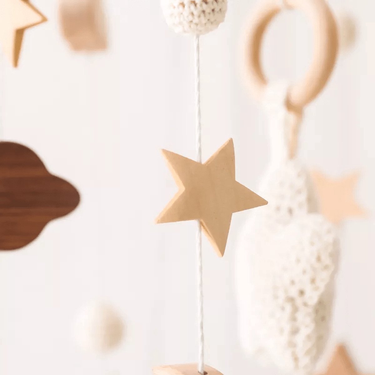 Baby Mobiel Sterren + Luxe 360° Verstelbare Houten Mobiel Houder - Boxmobiel – Babyshower Cadeau – Wieg Mobiel – Kraamcadeau
