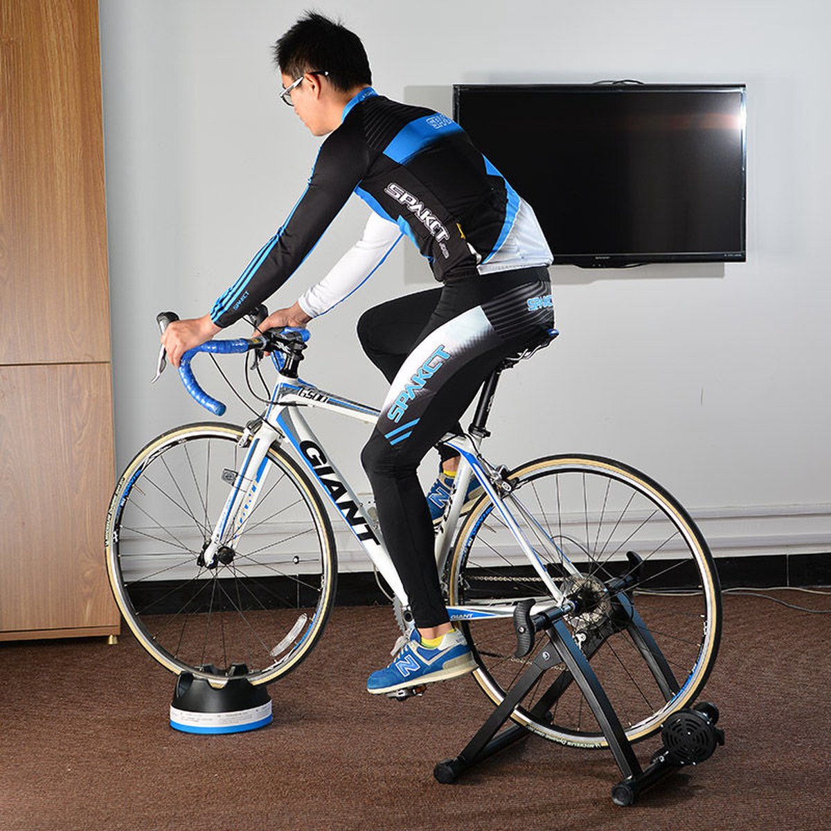 Fietstrainer - Rollenbank voor fietsen met 26-28 inch of 700C wielen - Hometrainer - Racefiets - Mountainbike - Aluminium - Zwart
