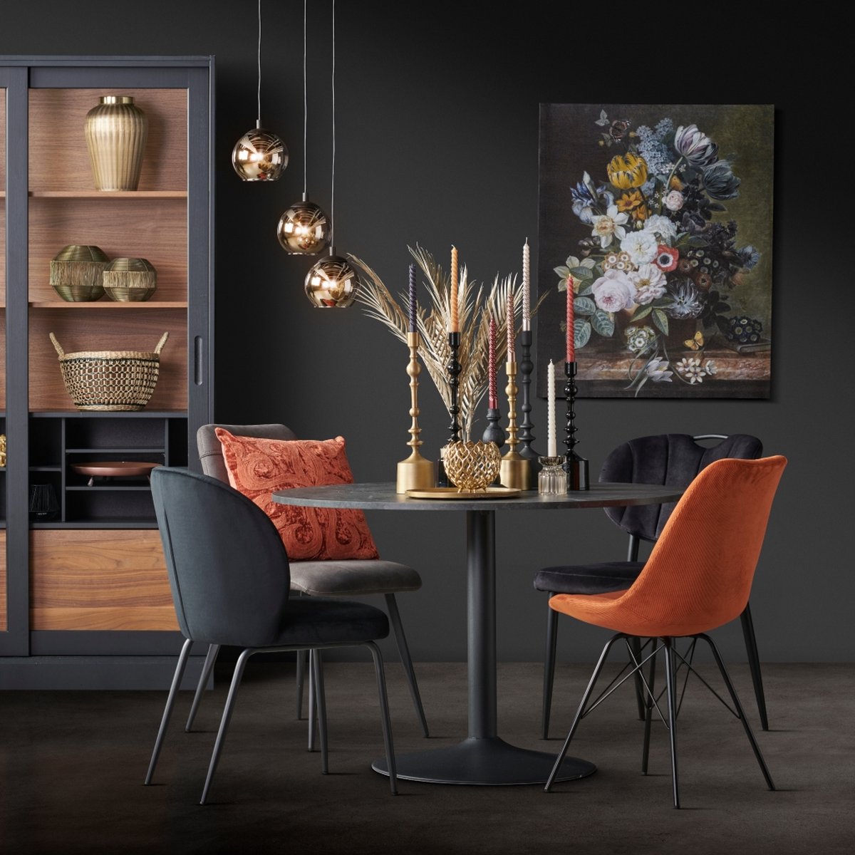 Eettafel Heeze - Marmer - Zwart - Ø 110 cm - 74 cm hoog - Rond - Eetkamertafel - Keukentafel