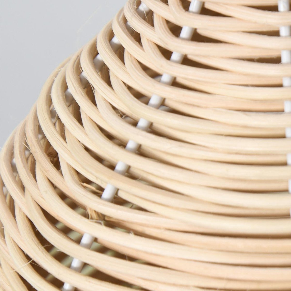 Tafellamp - Lampen - Tafellamp woonkamer - Decoratie - Modern - Linnen - Rotan - Beige - 22L x 22B x 40H cm