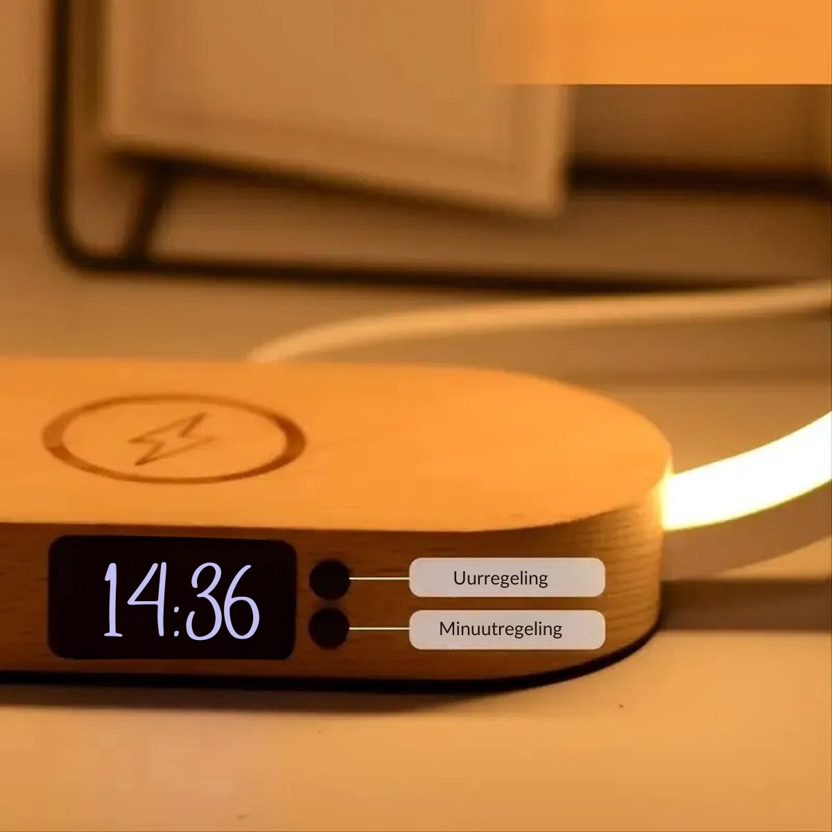 Slaapkamerlamp - Draadloze oplader iPhone - Nachtkastjelamp - Draadloze opladers - Digitale klok - LED-licht - Geschikt voor iPhone