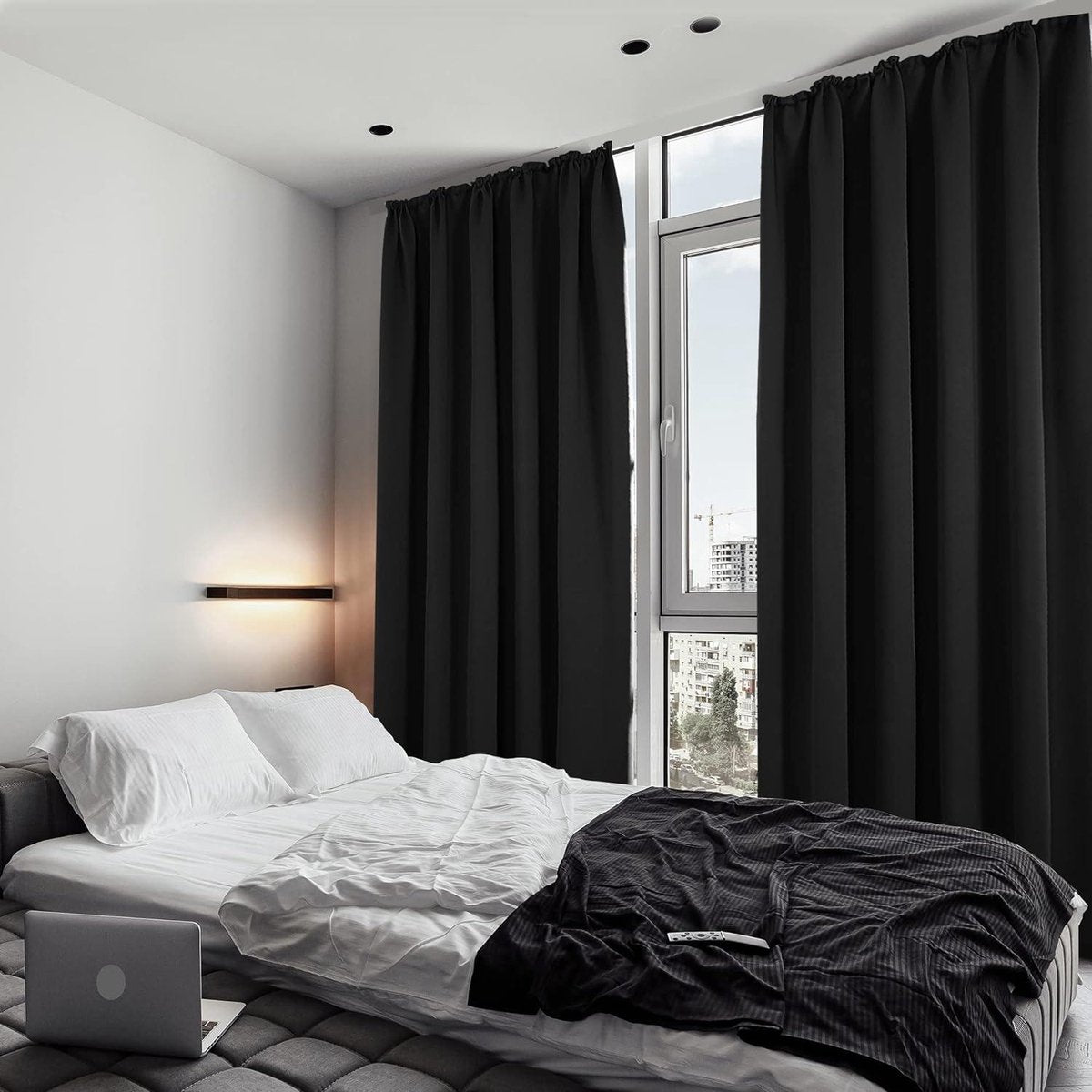 Blackout curtains thermal insulated modern design with eyelets printed - 140 x 138 cm - Halloween black