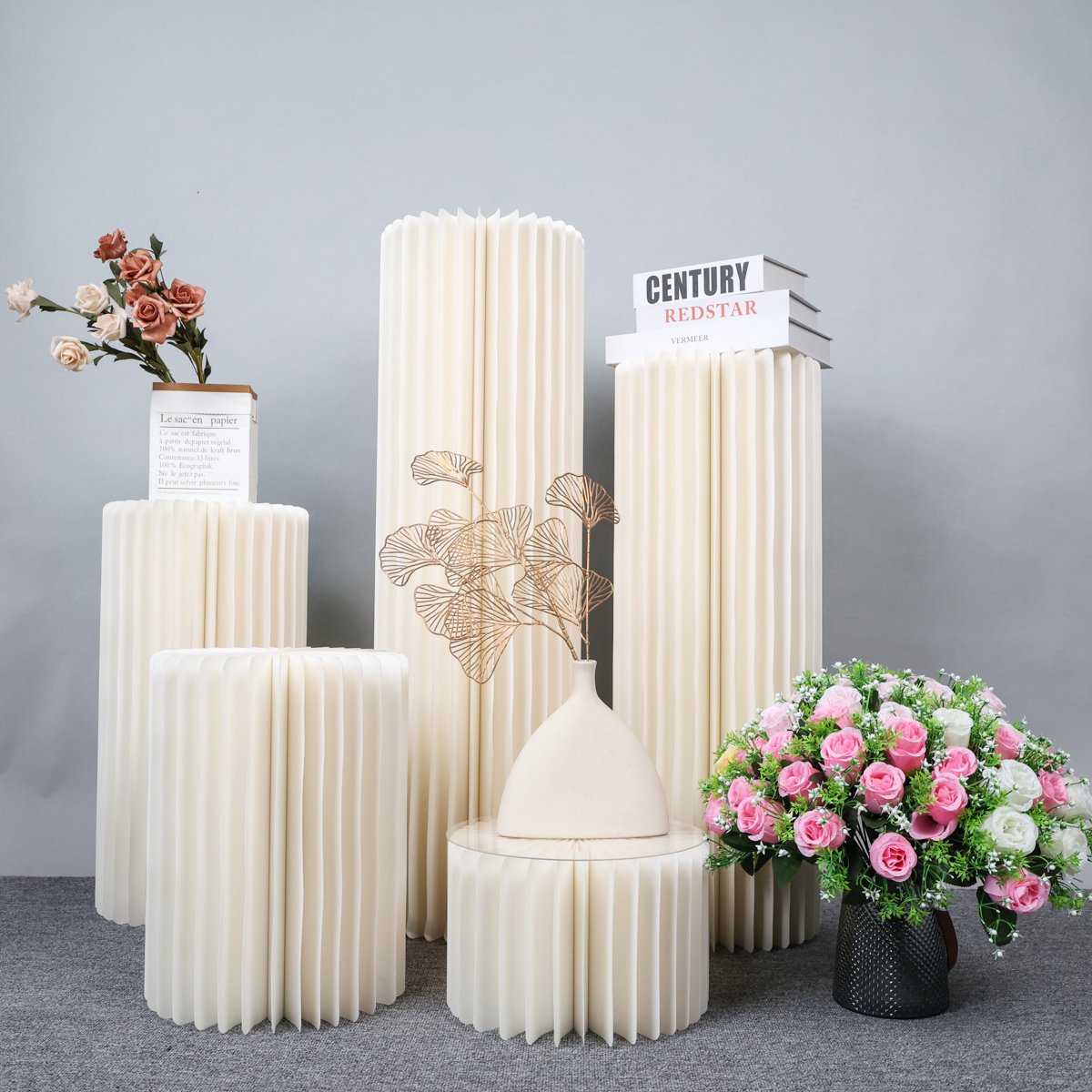 Plantentafel - Bloementafel - Taartplateau - Kerstzuil - Kerstdecoratie - Kerstaccessoire - Papieren cilinder - Opvouwbaar - Decoratie - Versiering - Bruiloft - Tafel - Kerst - Trouwerij - Bruiloft - Verjaardag - Feestje - Goud - Display - Diverse maten