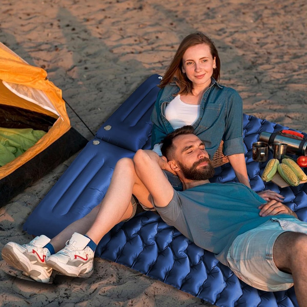 Zelfopblazende slaapmat, 2 personen, luchtmatras voor buiten, zelfopblazend met voetperspomp en kussen, campingmatras voor 2 personen, voor buiten, wandelen, strand en kamperen, blauw