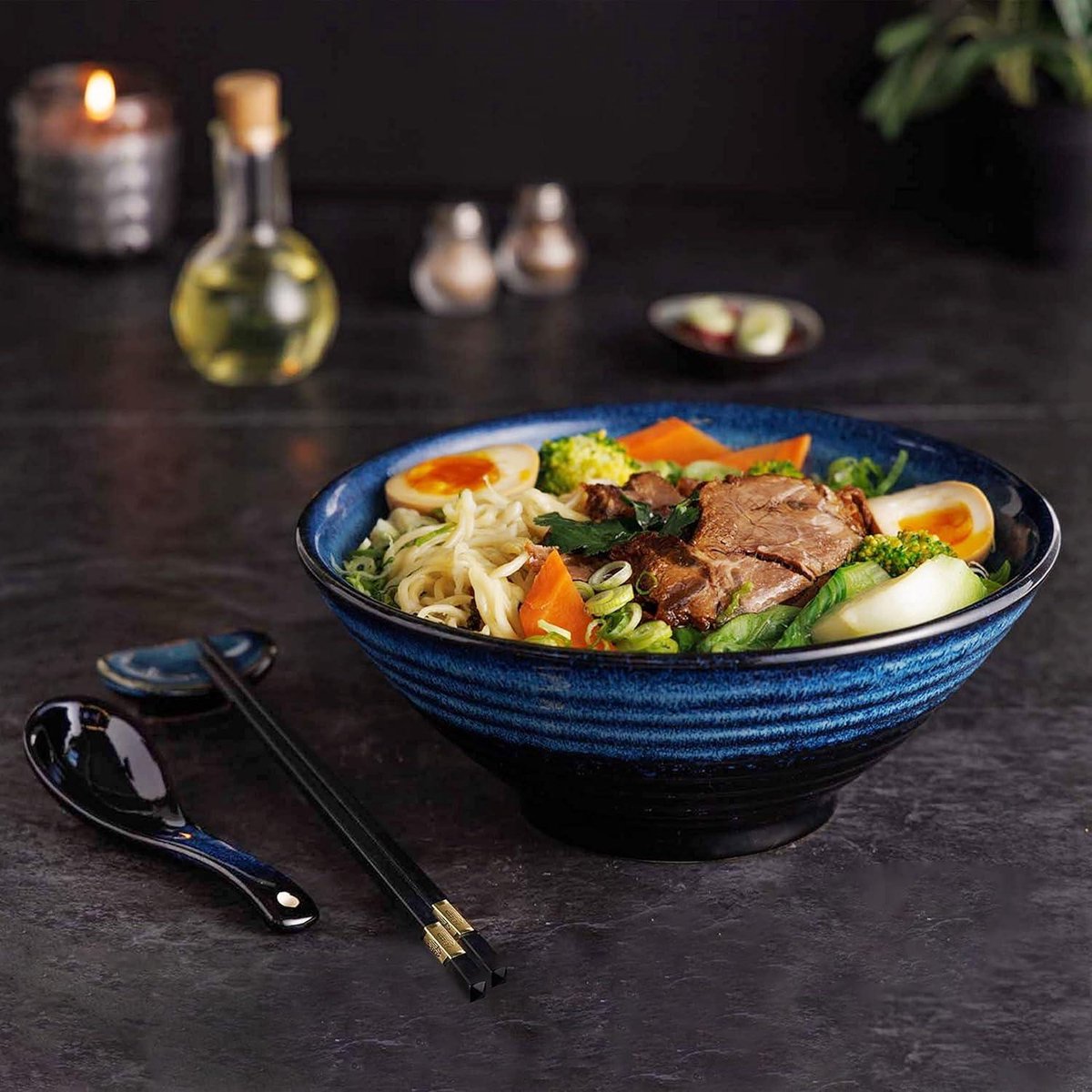 Ramen Kom 8-delige set originele Japanse keramische ramen en soep kommen - incl. eetstokjes en lepels - Aziatisch servies kom voor noedelsoep muesli salade - incl. e-book