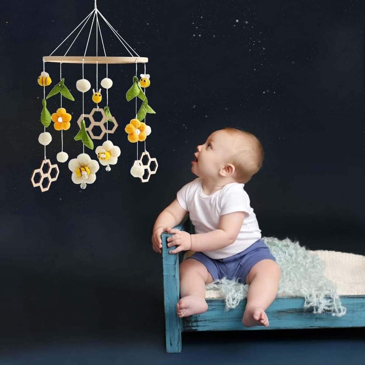Muzikale baby mobiel met vilten ballen bloemen - Mobiele baby windgong 3D bloemen - Houten baby mobiel met vilten ballen - Baby mobiel met muziek meisje bedbel - Mobiel baby jongens meisjes ledikant decoratie. Muzikale baby mobiel