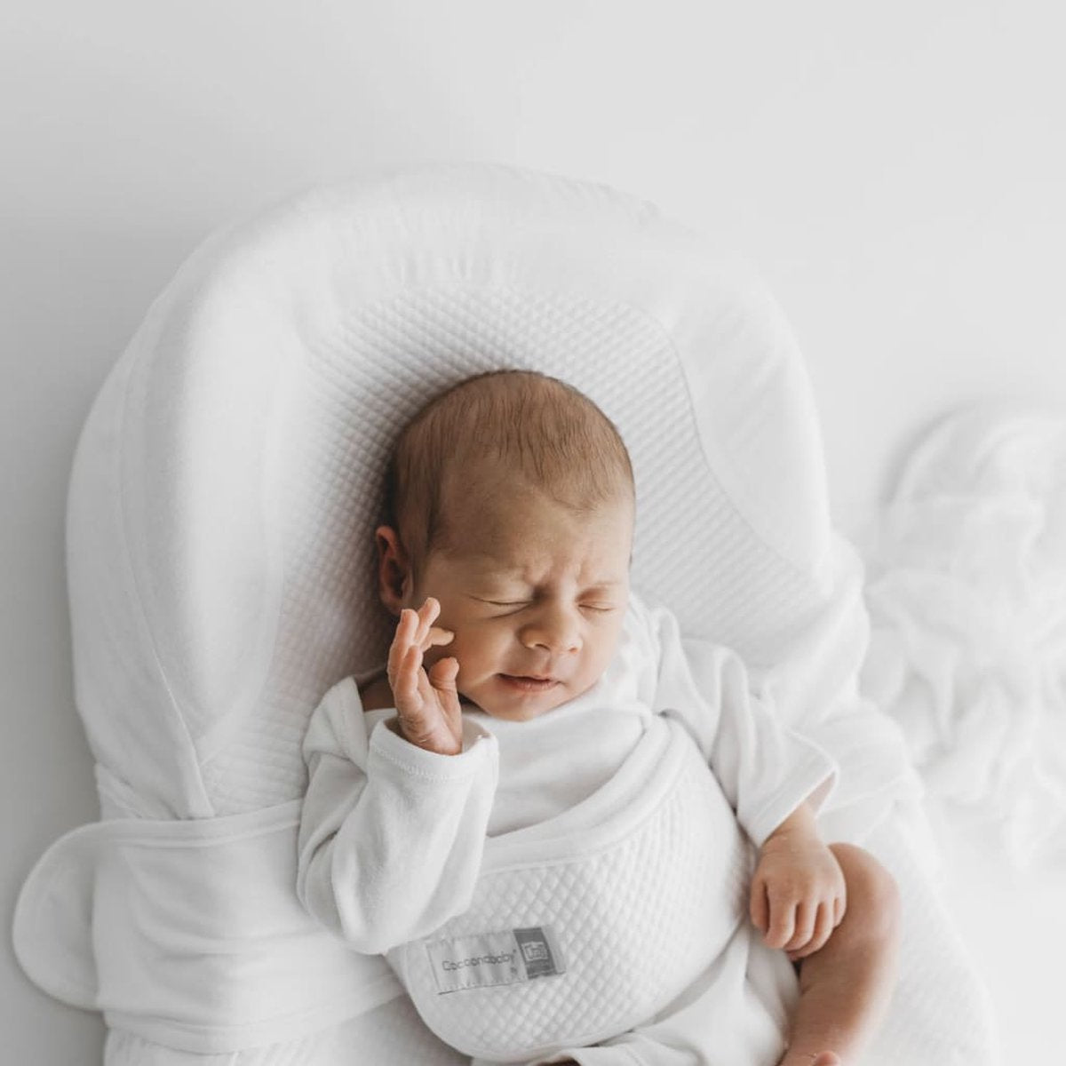 Redcastle Cocoonababy met laken wit
