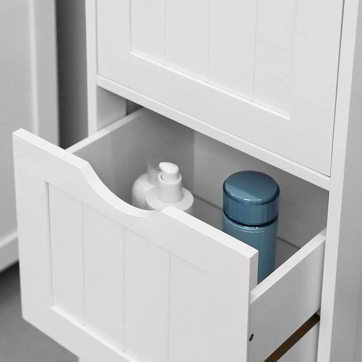 Badkamermeubel, opbergkast, smal badkamermeubel met 3 lades, 32 x 30 x 81 cm, badkamer, woonkamer, slaapkamer, keuken, Scandinavische stijl, mat wit BBC50WT