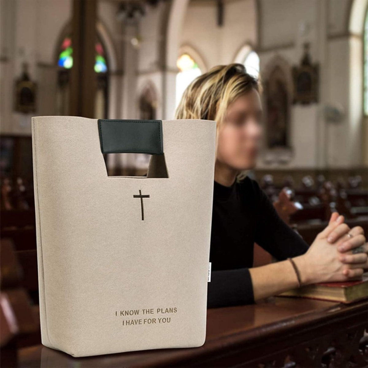 Bible-protecting carry bag - Felt Bible cover with cross design - beige Bible cover