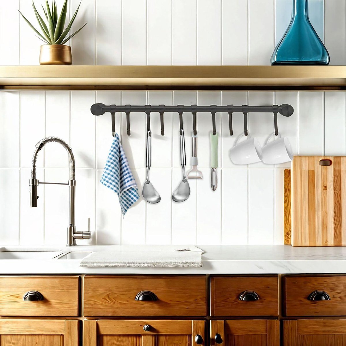 Roestvrijstalen ophangrail voor de keuken - 10 beweegbare haken - 526 x 34 x 22 mm - keukenreling-haakrail - keukengerei stang - bekerhouder muurbevestiging keukenstang
