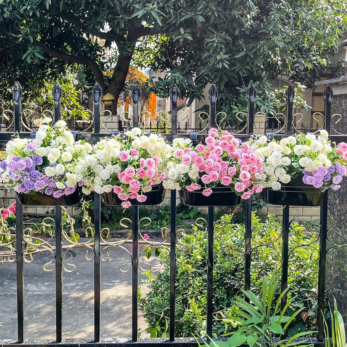 4 stuks grote hangende bloempotten, metalen ijzeren muur plantenbak binnen/buiten voor reling hek balkon tuin huisdecoratie met afneembare haken