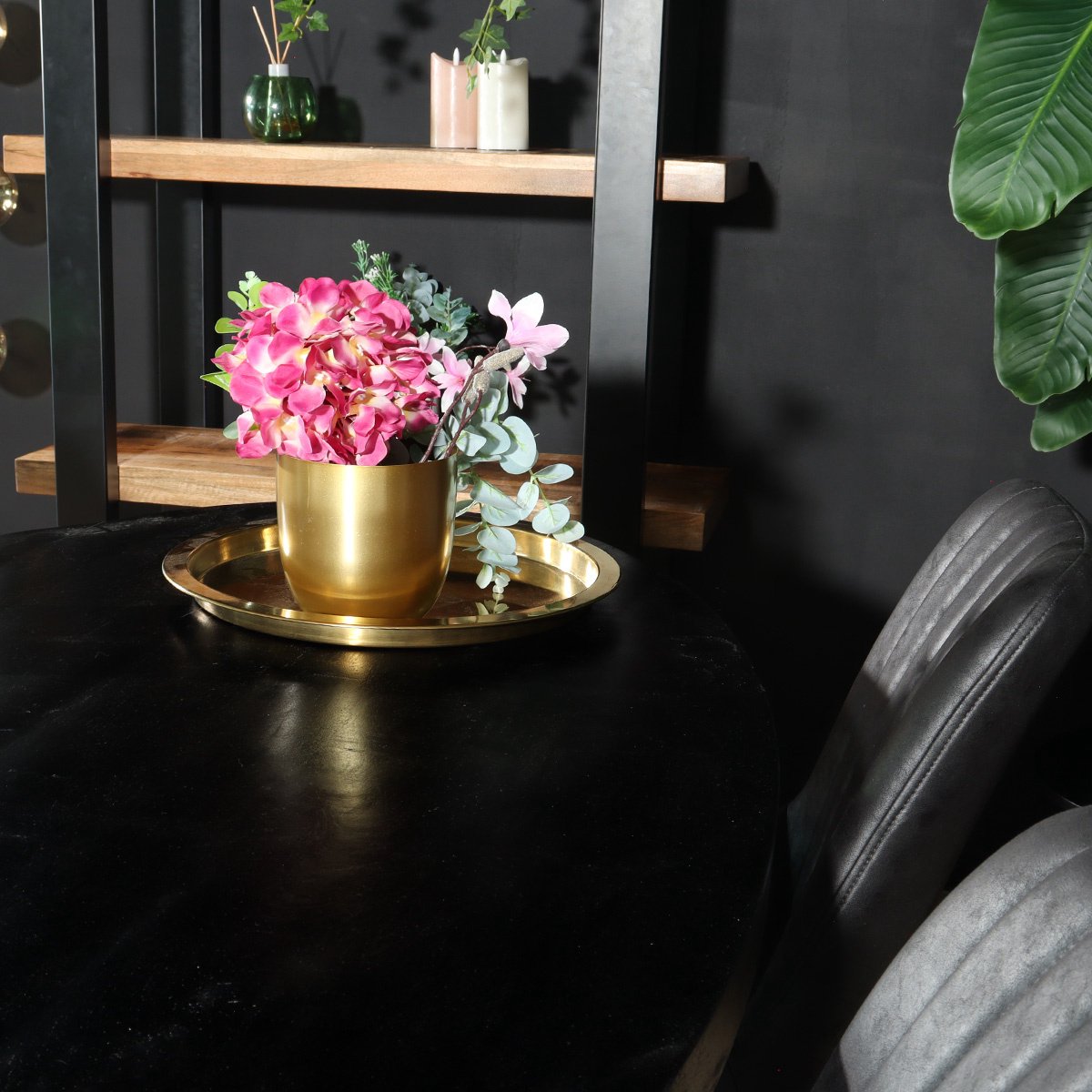 Eettafel ovaal mangohout 160cm James zwart ovale industriële tafel duurzaam mango eetkamertafel