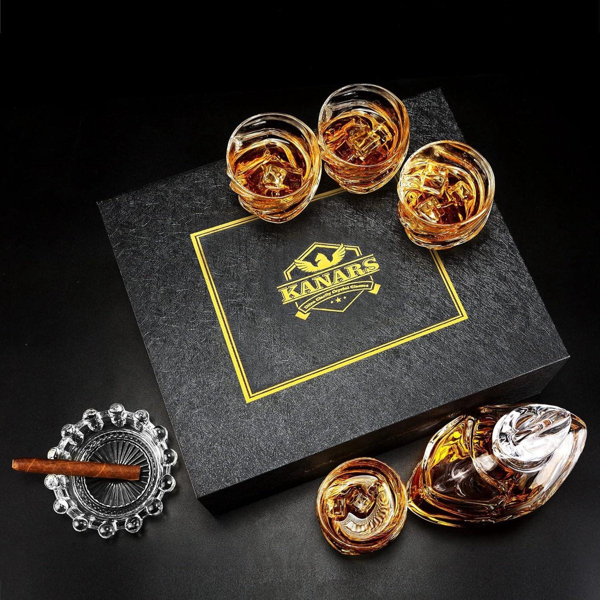 Whiskey Karaf Set - Kristallen Whiskey Karaf met 4 Glazen - 750 ml Karaf en 4x260 ml Glazen - Cognac Whiskey Wodka Martini Scotch Cocktails - Luxe Geschenkdoos - 5-Delige Set
