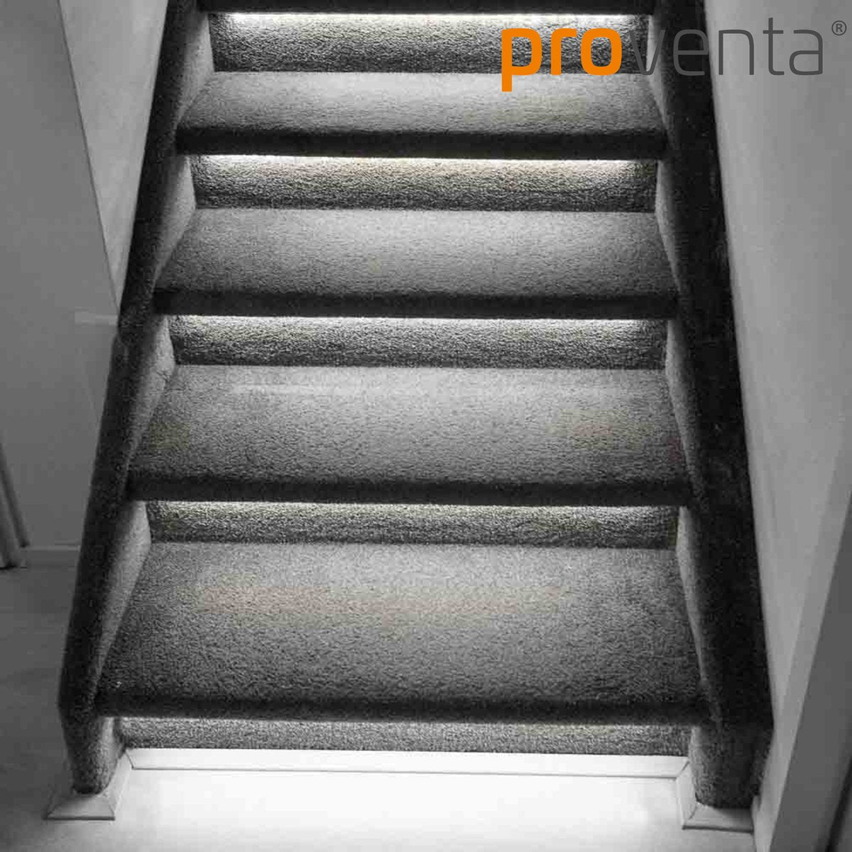 LED Stair lighting set with motion sensor - 15 x LED strip 80 cm - Cool white light