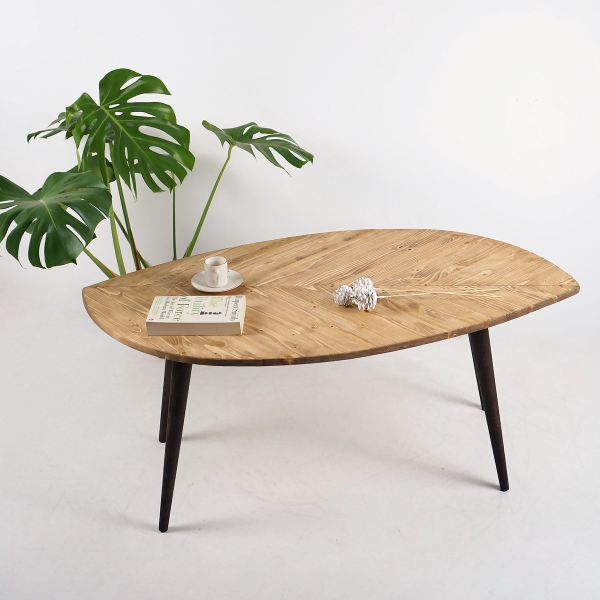 Salontafel - Vurenhouten salontafel - Salontafel van echt hout - Salontafel met massief bladmotief - Bijzettafel - Industriële salontafel - Moderne salontafel - 98x53 cm