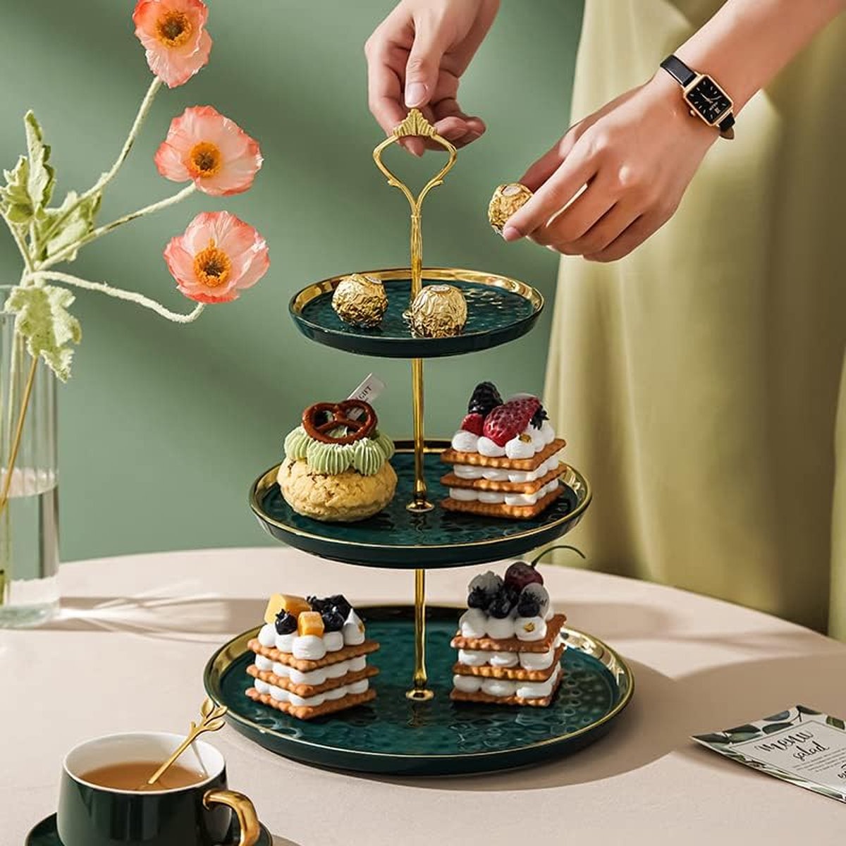 Cupcakestandaard - Keramiek - Taartstandaard Met 3 Lagen - Goud - Tafels - Fruitborden Voor Salontafel - Decoratie - Cupcake En Borden - Dessert - Standaard - Groen