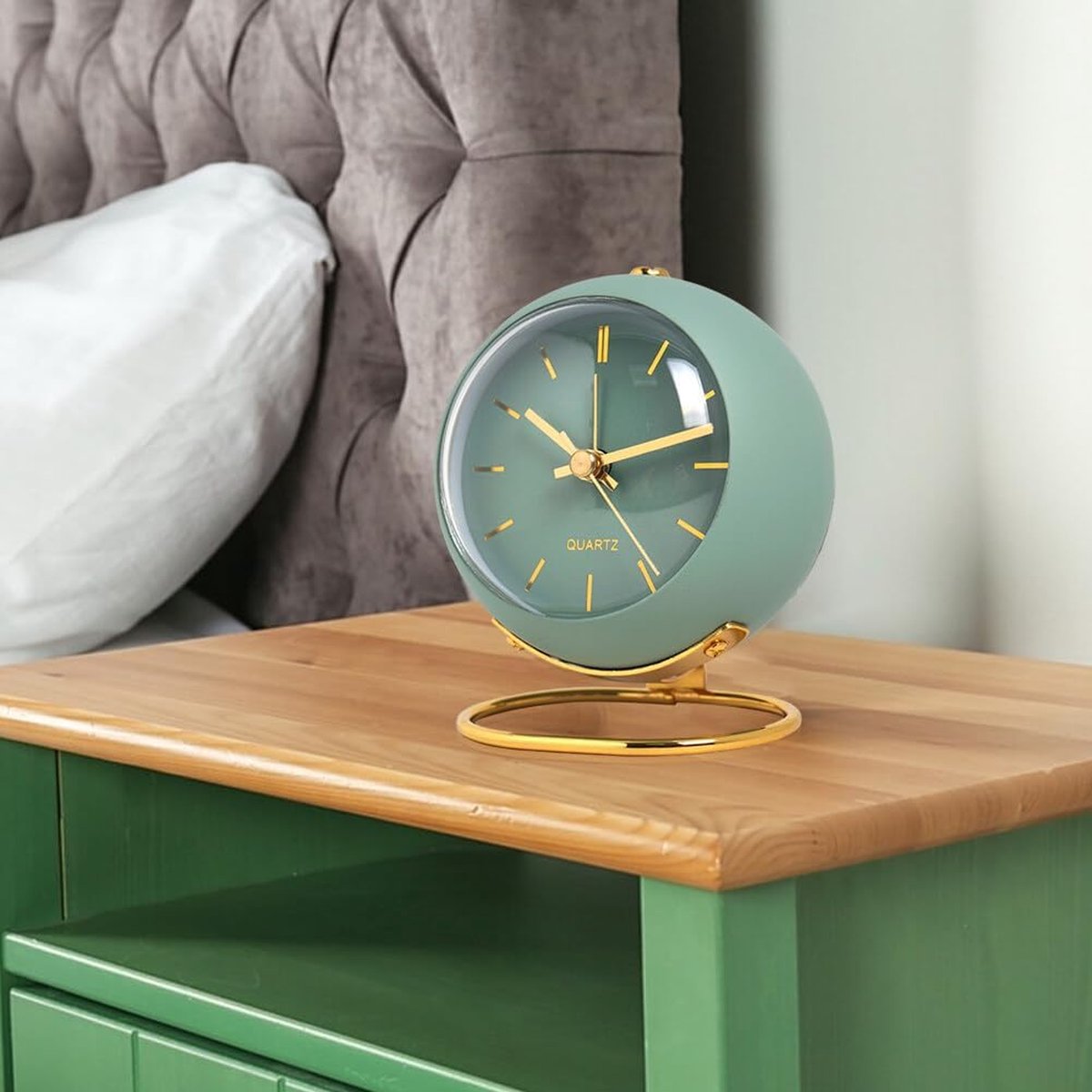 Table alarm clock, analog, 11.5 cm, small desk clock with night light, alarm clock, retro table clock, loud alarm clock, table clock, standing clock, small, modern, silent, wall clocks, table clock for bedroom