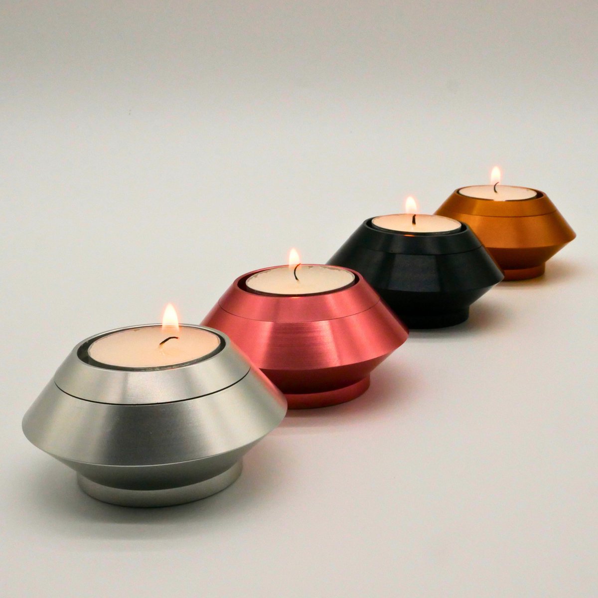 Mini urn - Theelichthouder - Zilverkleurig - Met theelichtje - Kaars