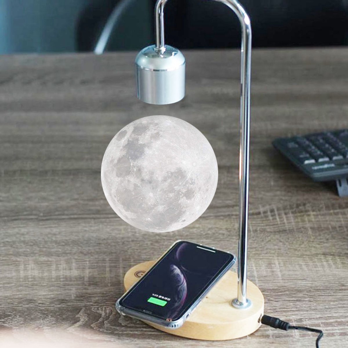 Magnetic Moon Lamp - Zwevende maanlamp - Draadloos Telefoon Oladen - Maan bureaulamp - Touch Aan en Uitknop - Staande lampen - Led Lampen - Zwart