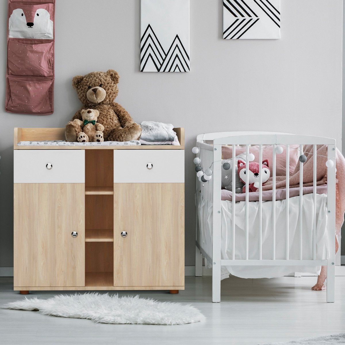 Infantastic - Babycommode met 2 grote lades en 5 vakken - Ladekast met Opbergruimte - Veelzijdig Omkleedmeubel met Organiser - 90x69x92 cm (LxBxH) - Eikenfineer
