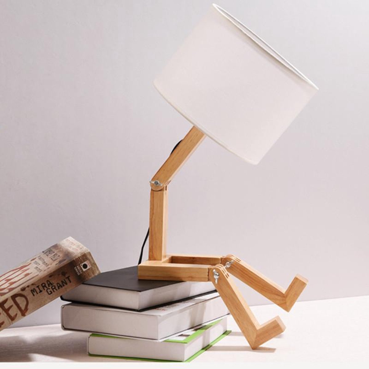 TDR - LED-bureaulamp met boekenhouder - Scandinavisch design - Witte stoffen kap - Houten mannetje met verstelbare gewrichten - Exclusief lichtbron
