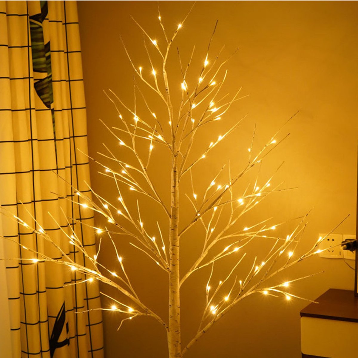 Xtraworks - Decoratieve LED Berkenboom - 180CM - 96 LED Lichtjes - geschikt voor Binnen en Buiten (IP42) - Ideaal voor elke gelegenheid