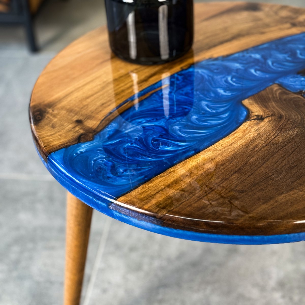 Salontafel - Bijzettafel Rond - Epoxy Bijzettafel - Epoxy - Bijzettafel Hout - Walnoot
