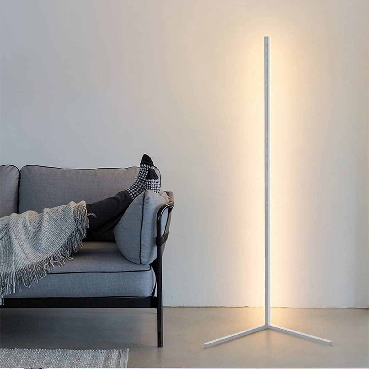 TULITE Moderne LED Vloerlamp RGB - App en afstandsbediening - Sfeerverlichting - Hoeklamp - Staanlamp - Led Verlichting Strip - Dimbaar - Voor Woonkamer - Kerstcadeau voor vrouwen/mannen - Wit